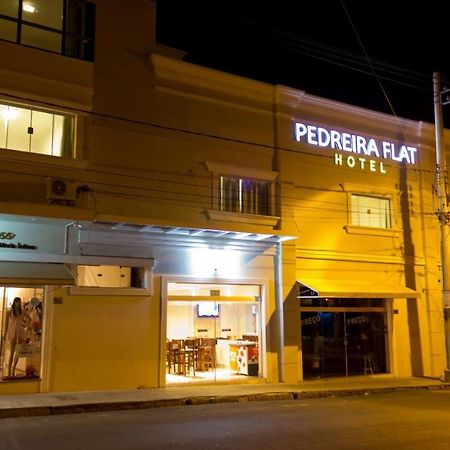 Pedreira Flat Hotel 外观 照片