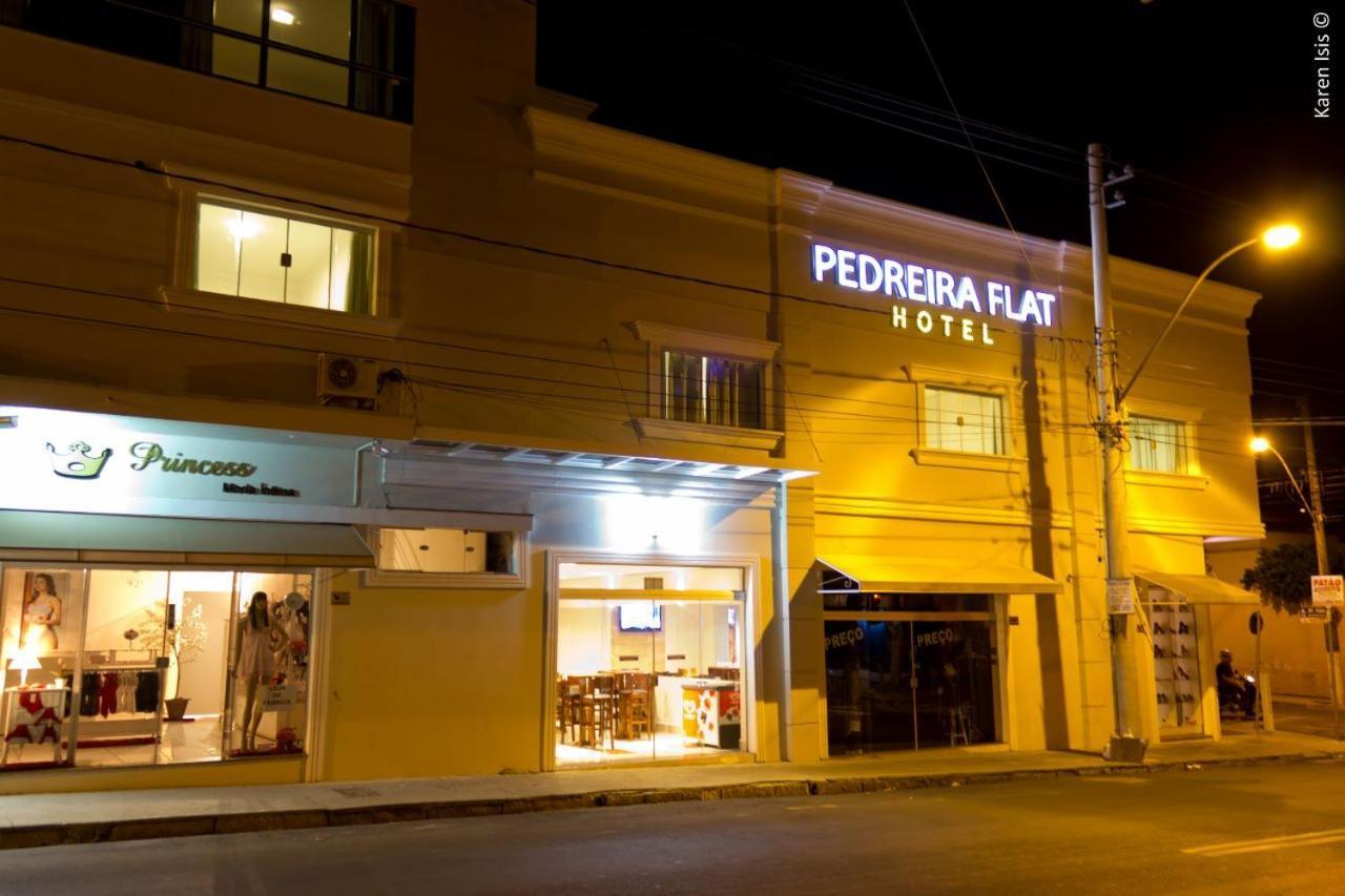 Pedreira Flat Hotel 外观 照片